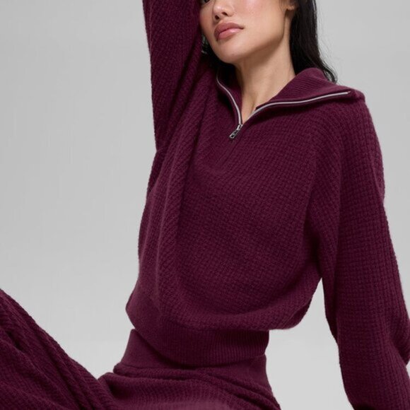 Alo Yoga Cashmere Plush Waffle 1/4 Zip Pullover Burgundy - Picture 1 of 4